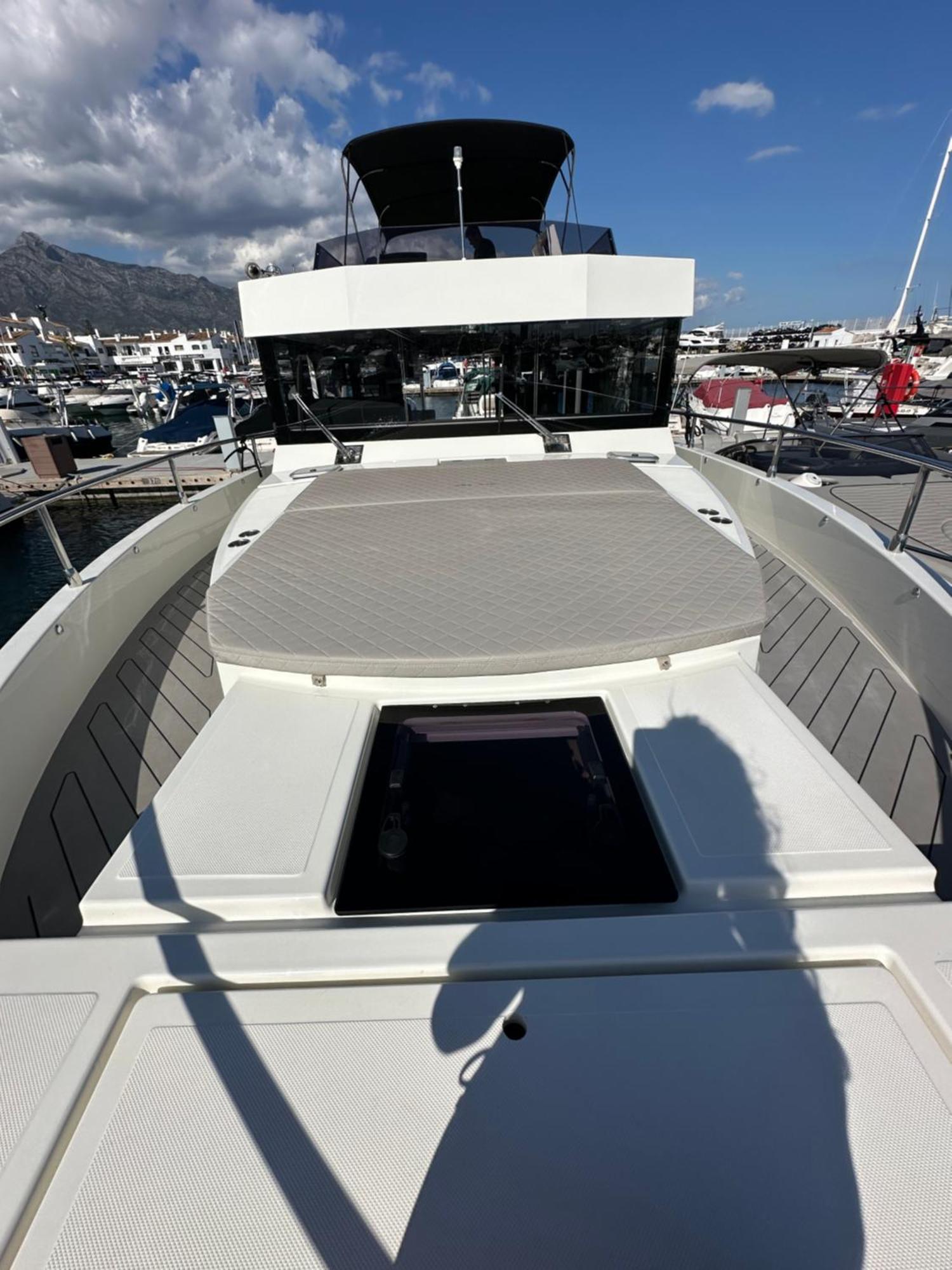Puerto Banus Yacht Sky&sea Apartament