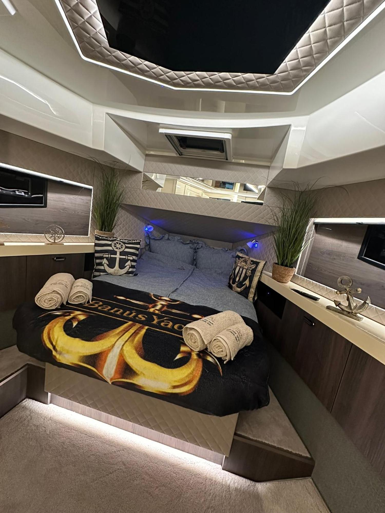 Puerto Banus Yacht Sky&sea Appartement